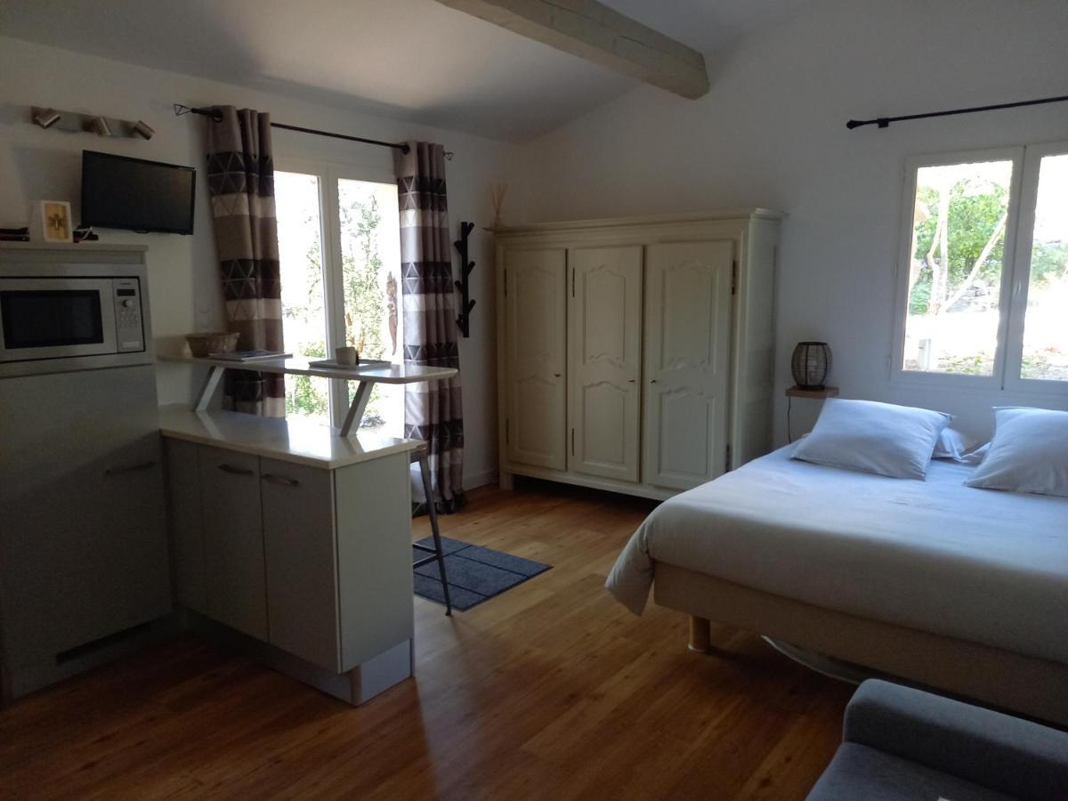 Gite Avec Spa Jacuzzi Au Coeur De Provence Cote D'Azur Saint-Antonin-du-Var المظهر الخارجي الصورة